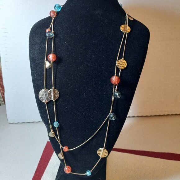 Gold Tone Metal and Red with Light Blue Beads Grandmacore kitsch - Picture 1 of 6